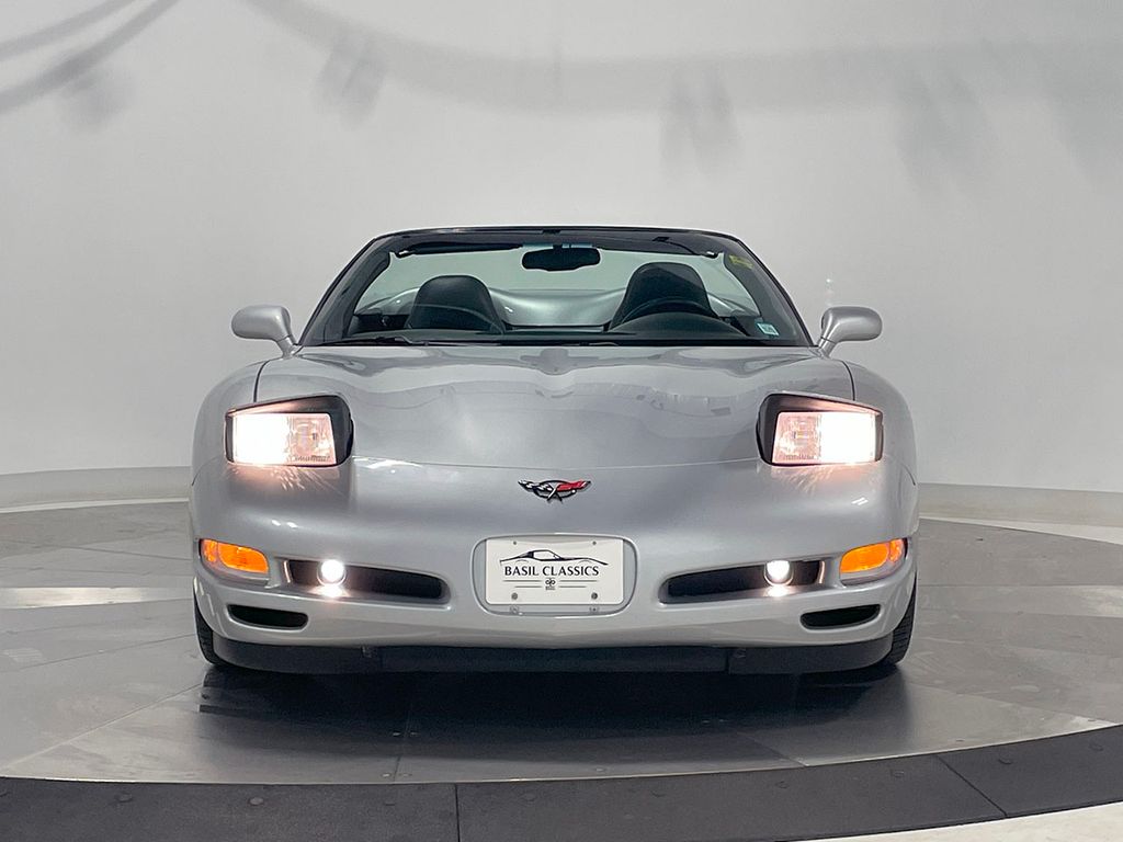 2000 Chevrolet Corvette Base Convertible photo 18