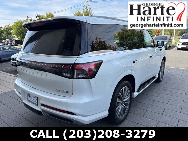 2026 Infiniti QX80 Luxe photo 7