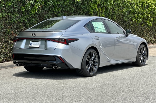 2025 Lexus IS 350 F SPORT photo 5