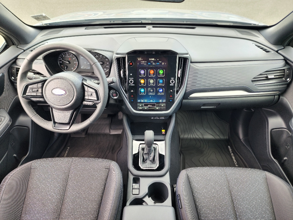 2025 Subaru Forester Premium Base photo 2