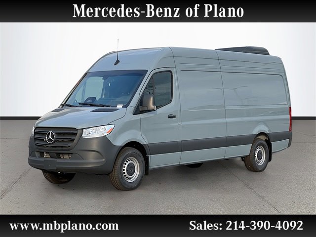 2025 Mercedes-Benz Sprinter Cargo Van Base's photo