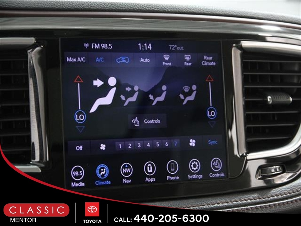2020 Chrysler Pacifica Limited photo 10