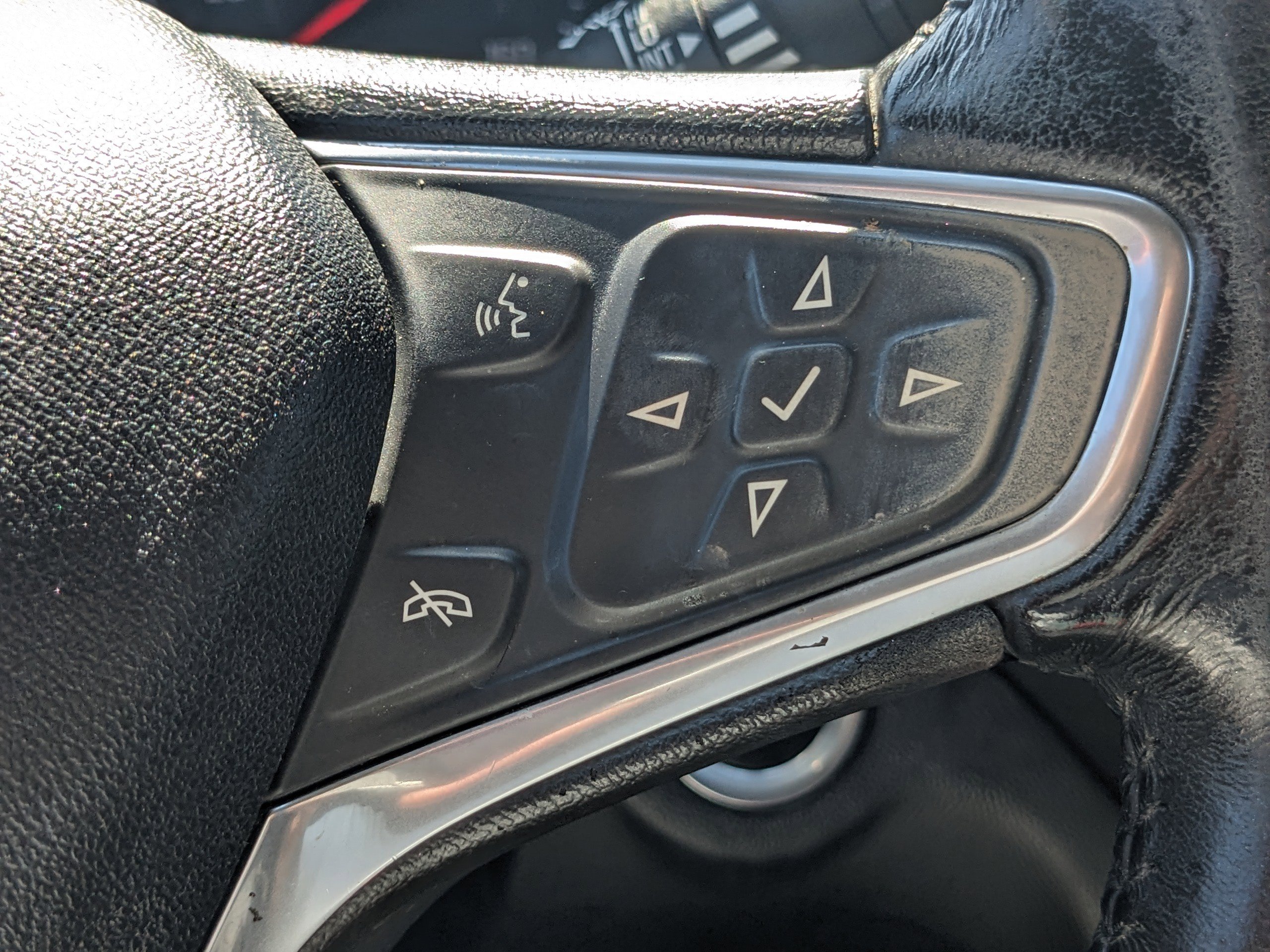 2019 Chevrolet Equinox LT photo 26