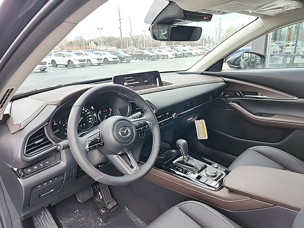 2025 Mazda CX-30 2.5 Turbo Premium Plus photo 2