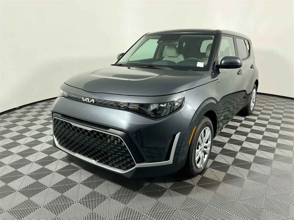 2025 Kia Soul LX S photo 6