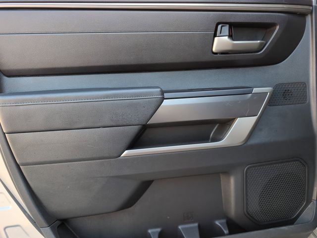 2024 Toyota Tundra SR5 CrewMax photo 28