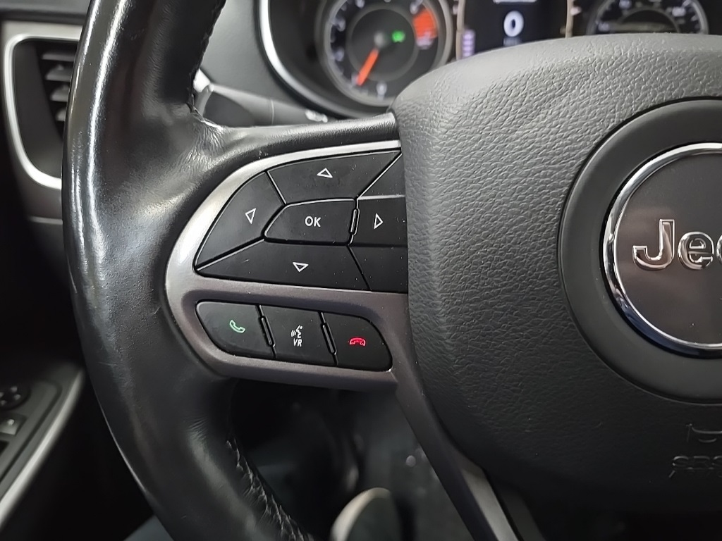 2020 Jeep Cherokee Latitude photo 18