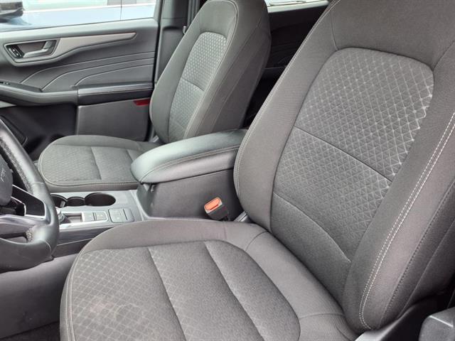 2024 Ford Escape Active photo 3