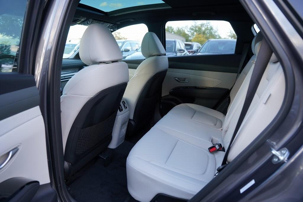 2025 Hyundai Tucson Hybrid Limited photo 13