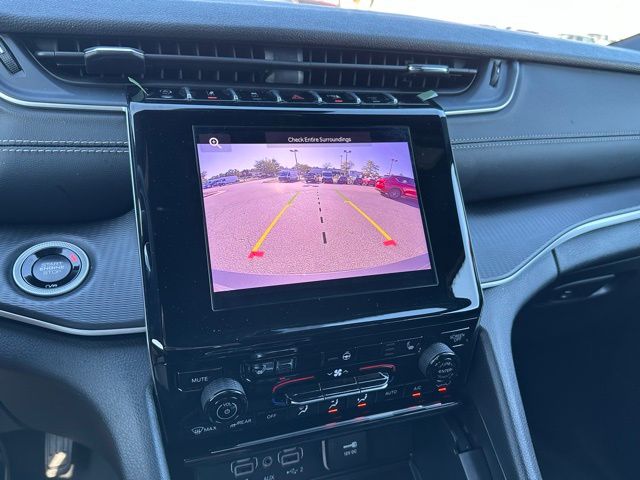 2025 Jeep Grand Cherokee Altitude X photo 28