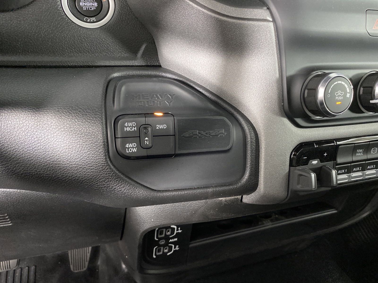 2024 Ram 3500 photo 24