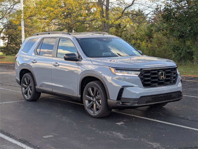 2025 Honda Pilot Sport photo 4