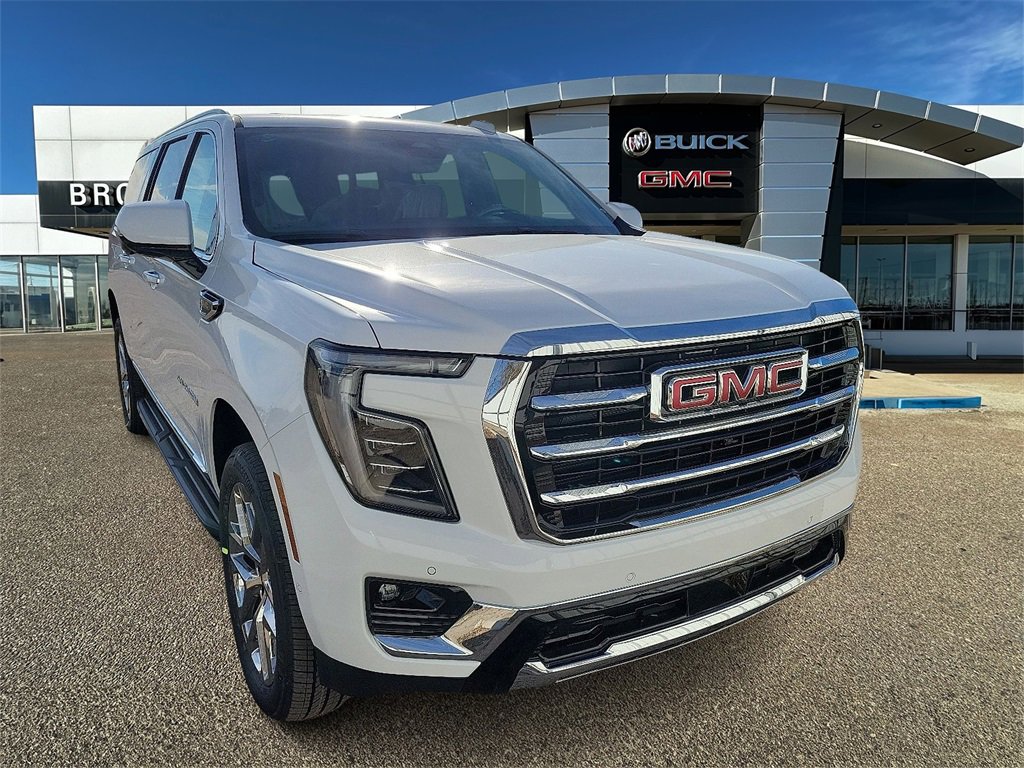2026 GMC Yukon XL Elevation's photo