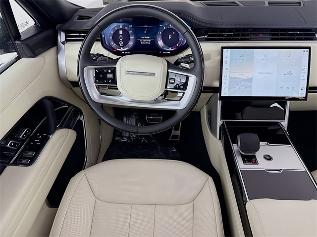2025 Land Rover Range Rover SE photo 18