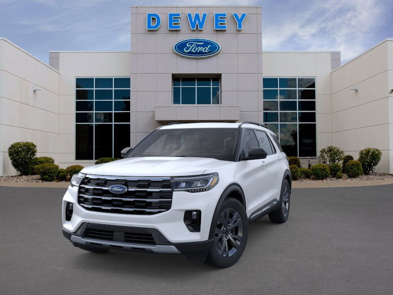 2025 Ford Explorer photo 2