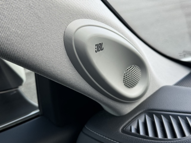 2021 Toyota Highlander Limited photo 14