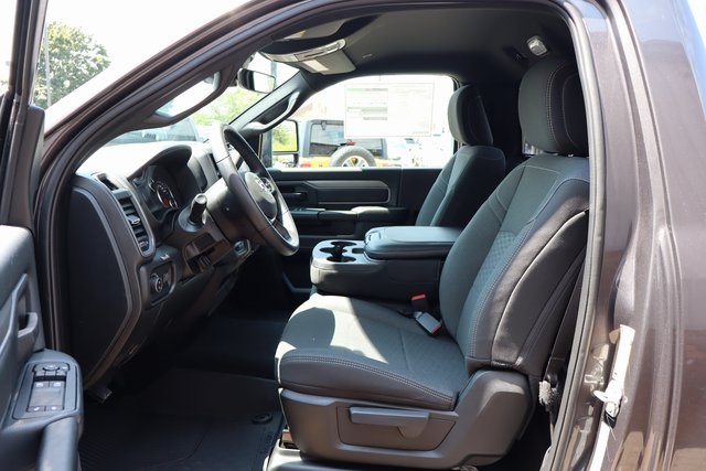 2026 Ram 2500 Tradesman photo 9
