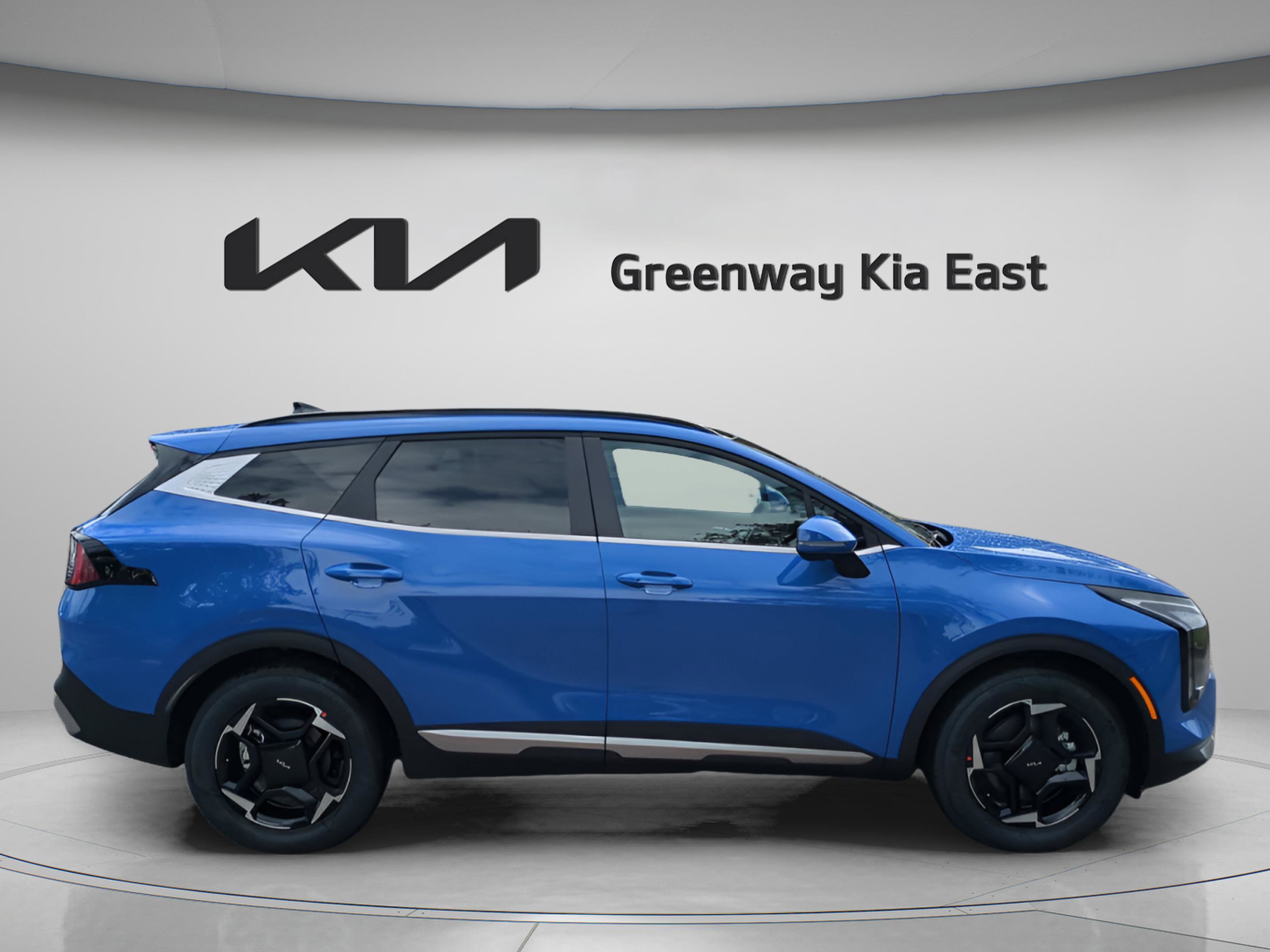 2026 Kia Sportage EX photo 8