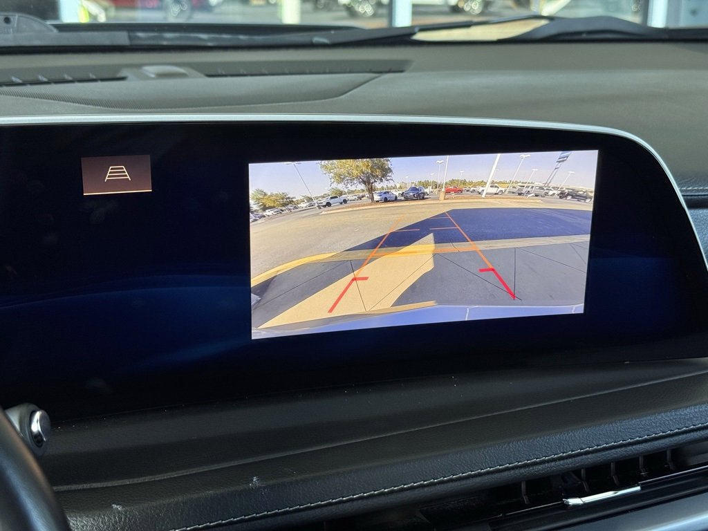 2024 Cadillac XT4 Premium Luxury photo 3