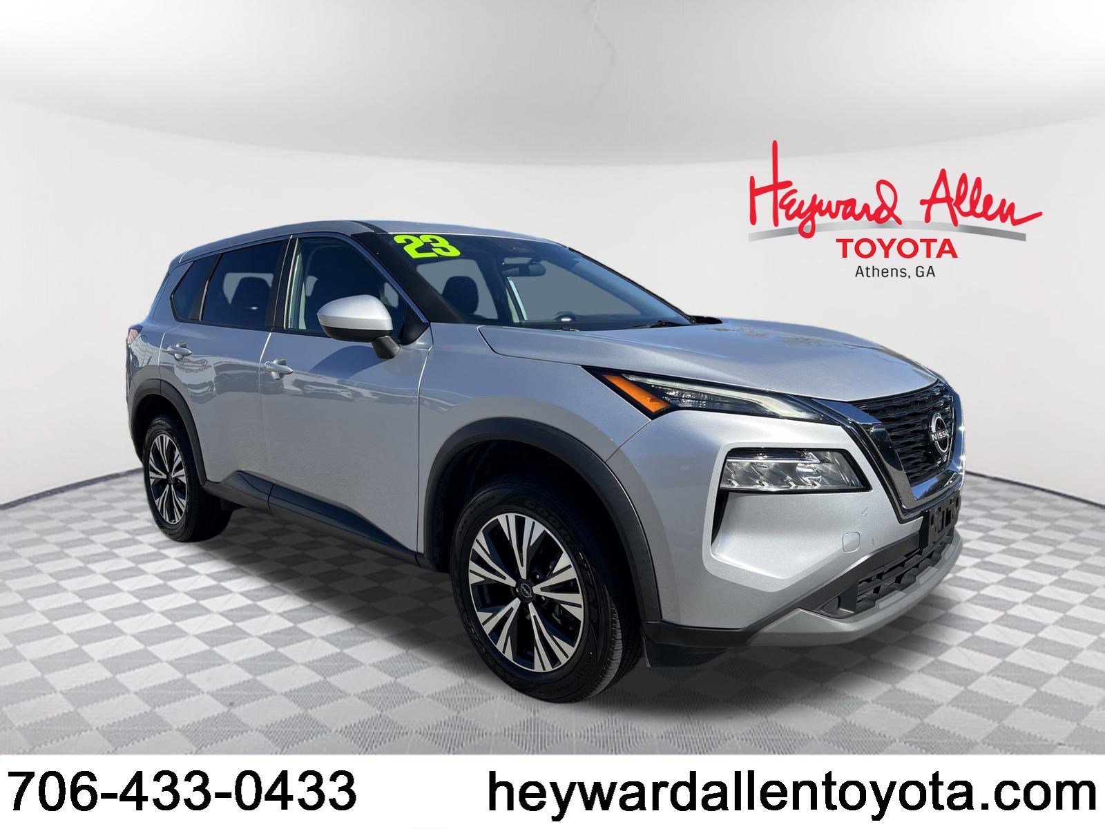 2023 Nissan Rogue SV