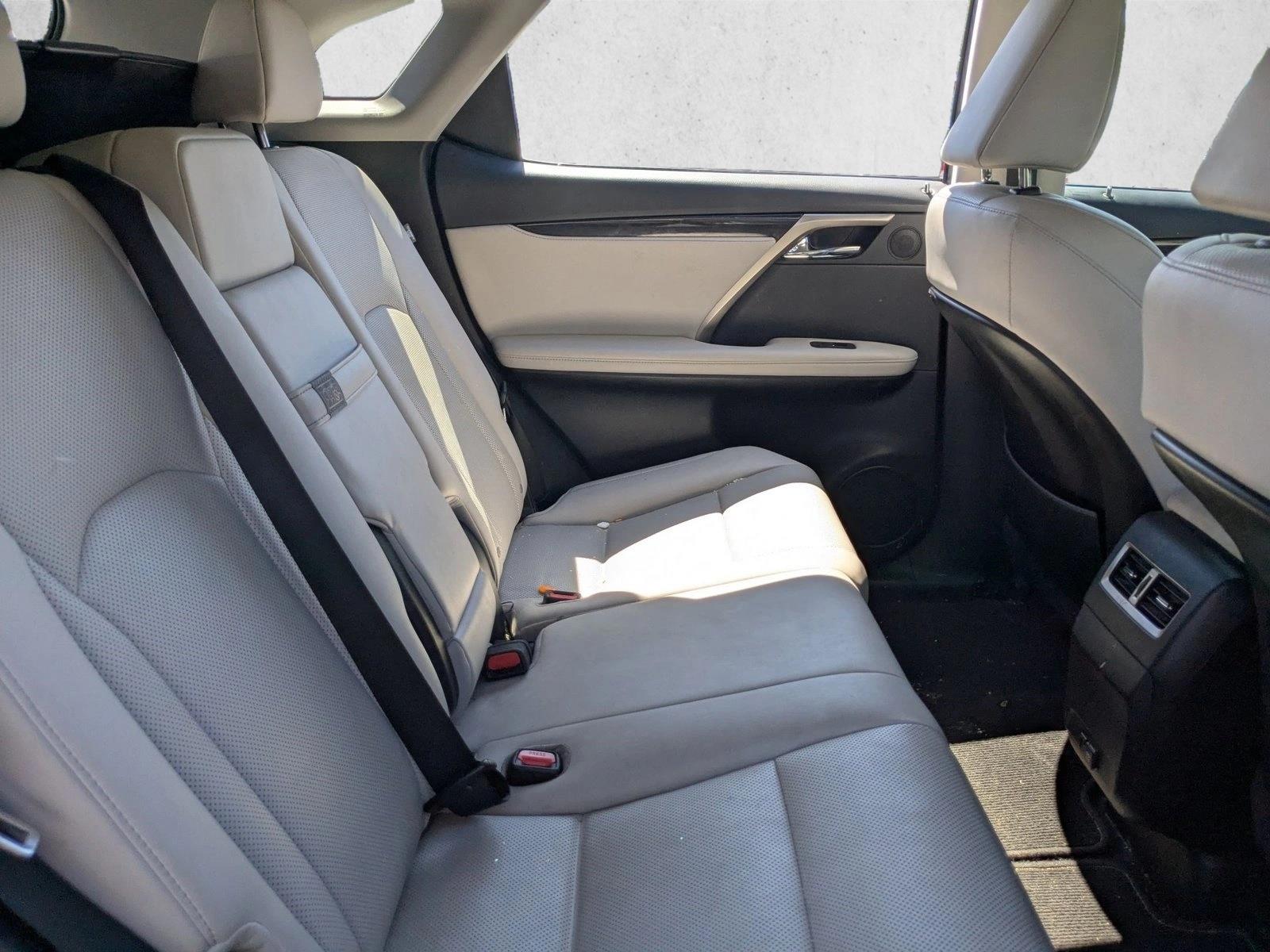 2022 Lexus RX 350 photo 19