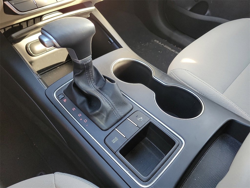 2020 Kia Sorento S V6 photo 24