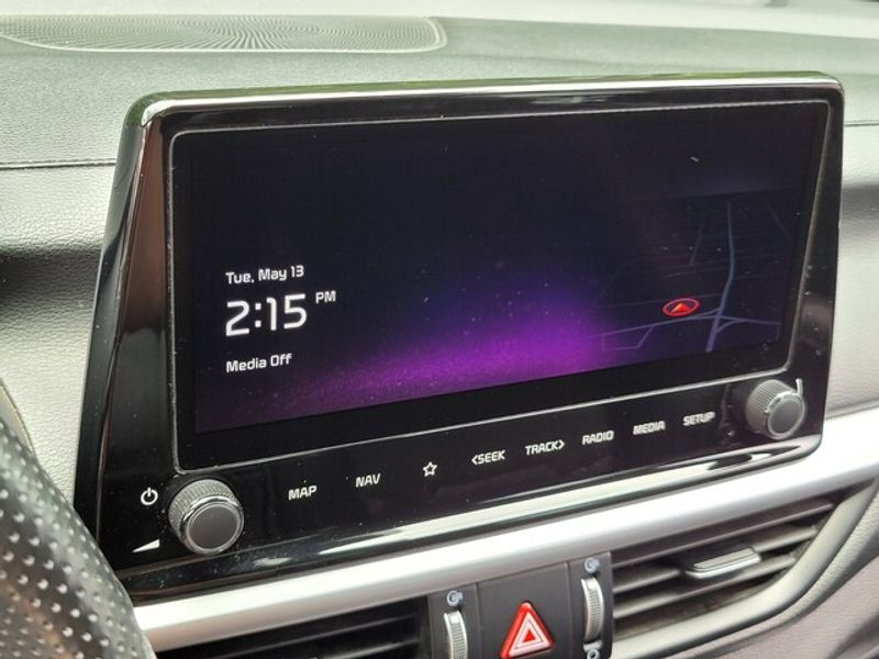 2023 Kia Forte GT-Line photo 13