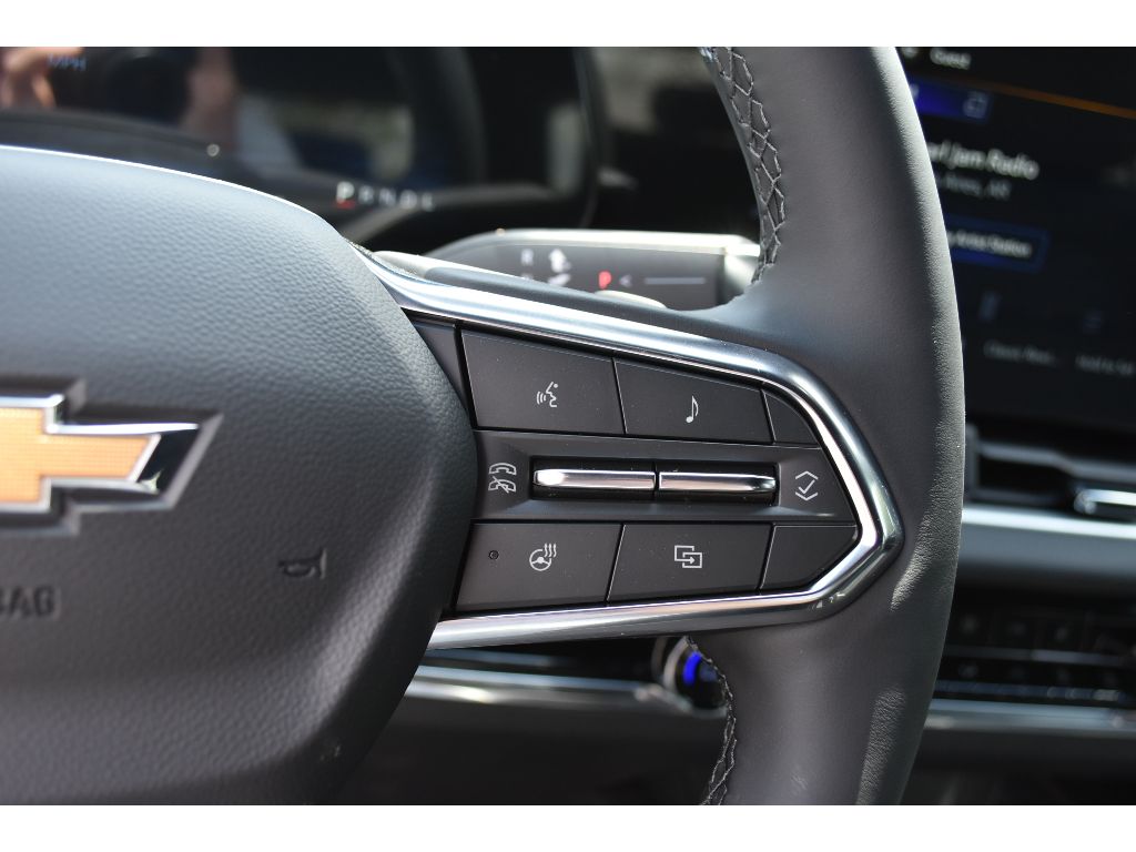 2025 Chevrolet Equinox LT photo 21