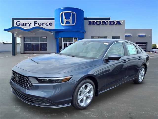 2025 Honda Accord LX photo 4