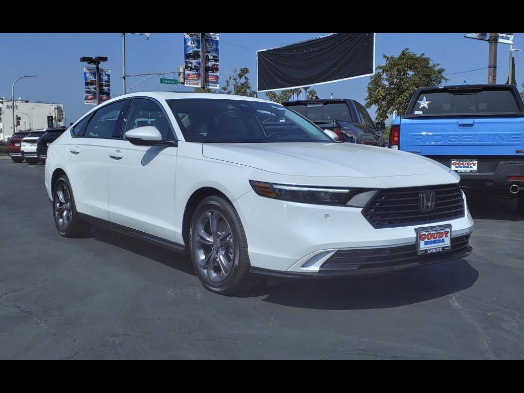 2025 Honda Accord Hybrid EX-L's photo