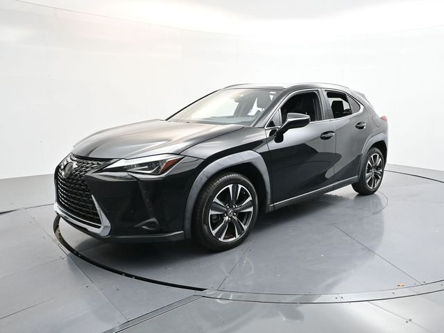 2020 Lexus UX 200 Premium photo 3