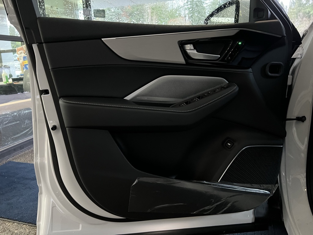 2026 Acura MDX Technology SH-AWD photo 10