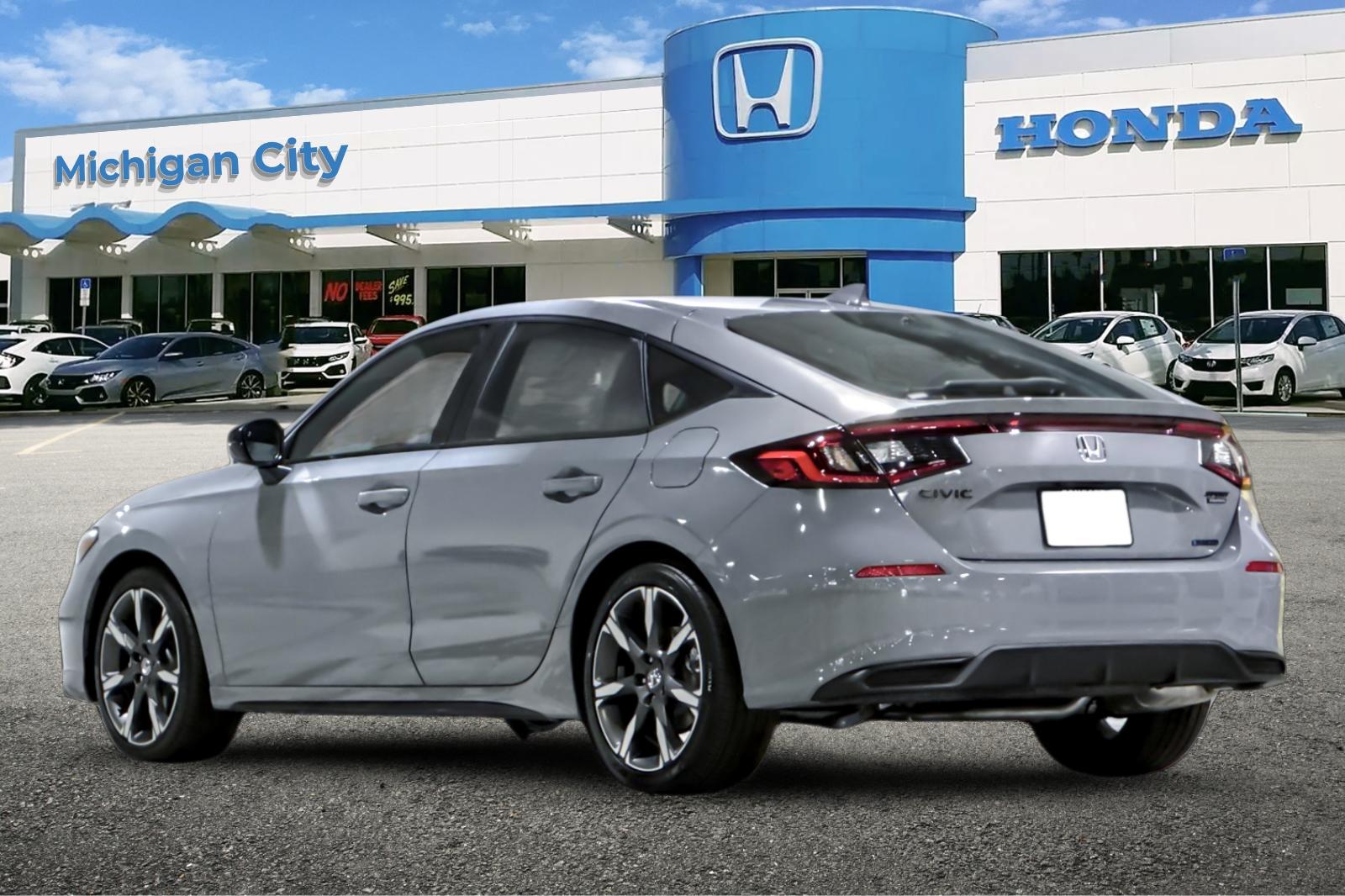 2026 Honda Civic Hatchback Touring Hybrid photo 3