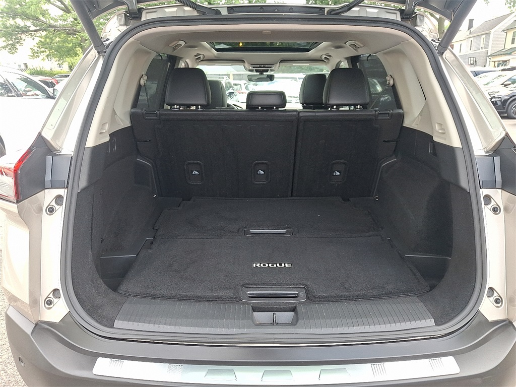 2023 Nissan Rogue Platinum photo 29