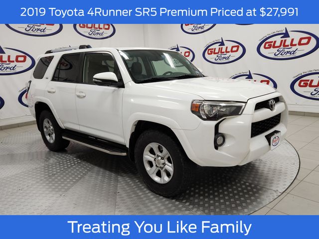 2019 Toyota 4Runner SR5 Premium's photo