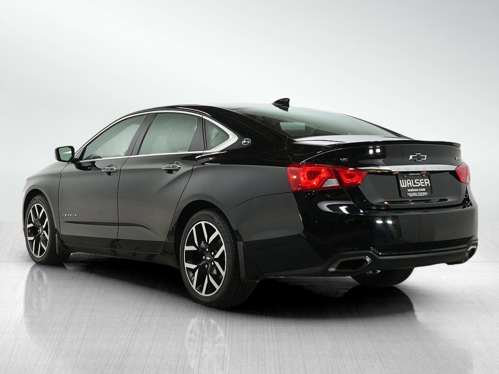 2019 Chevrolet Impala Premier photo 3