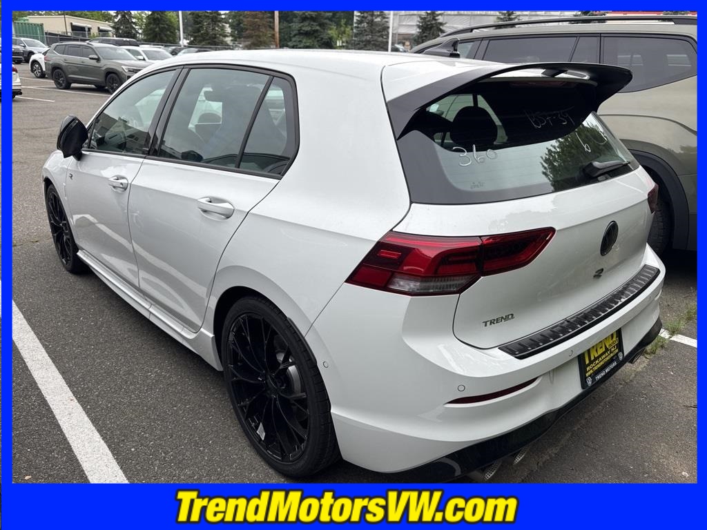 2025 Volkswagen Golf R photo 4