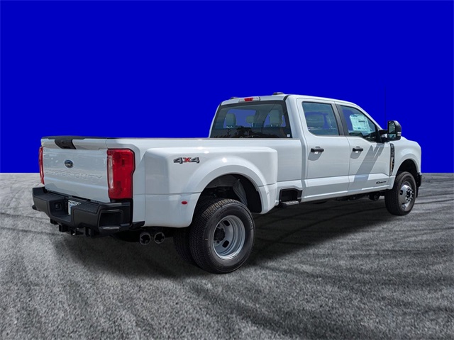 2026 Ford F-350 XL photo 4