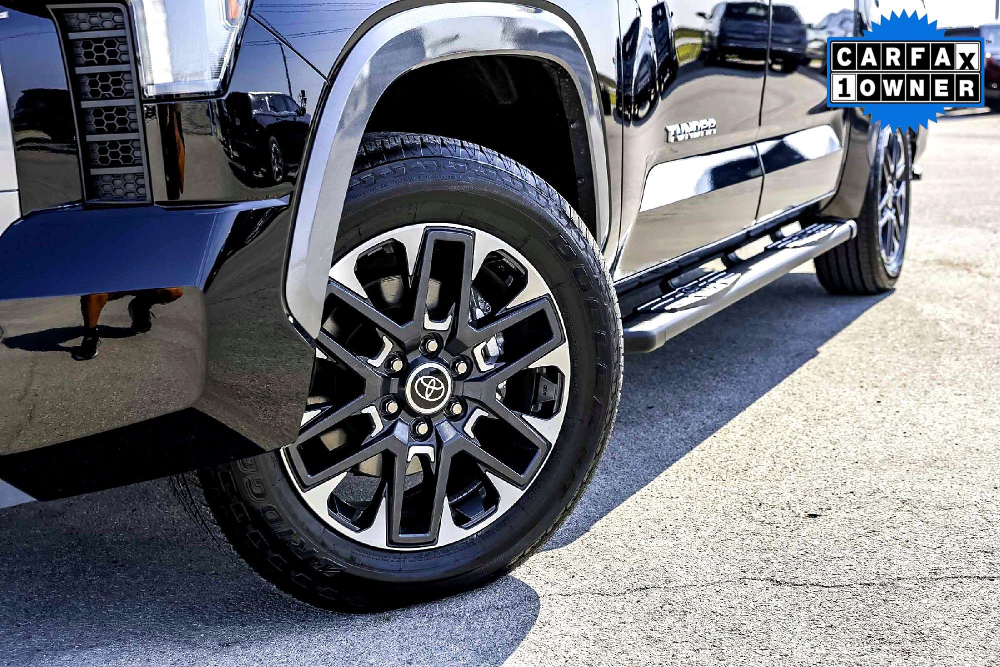 2024 Toyota Tundra Limited photo 2