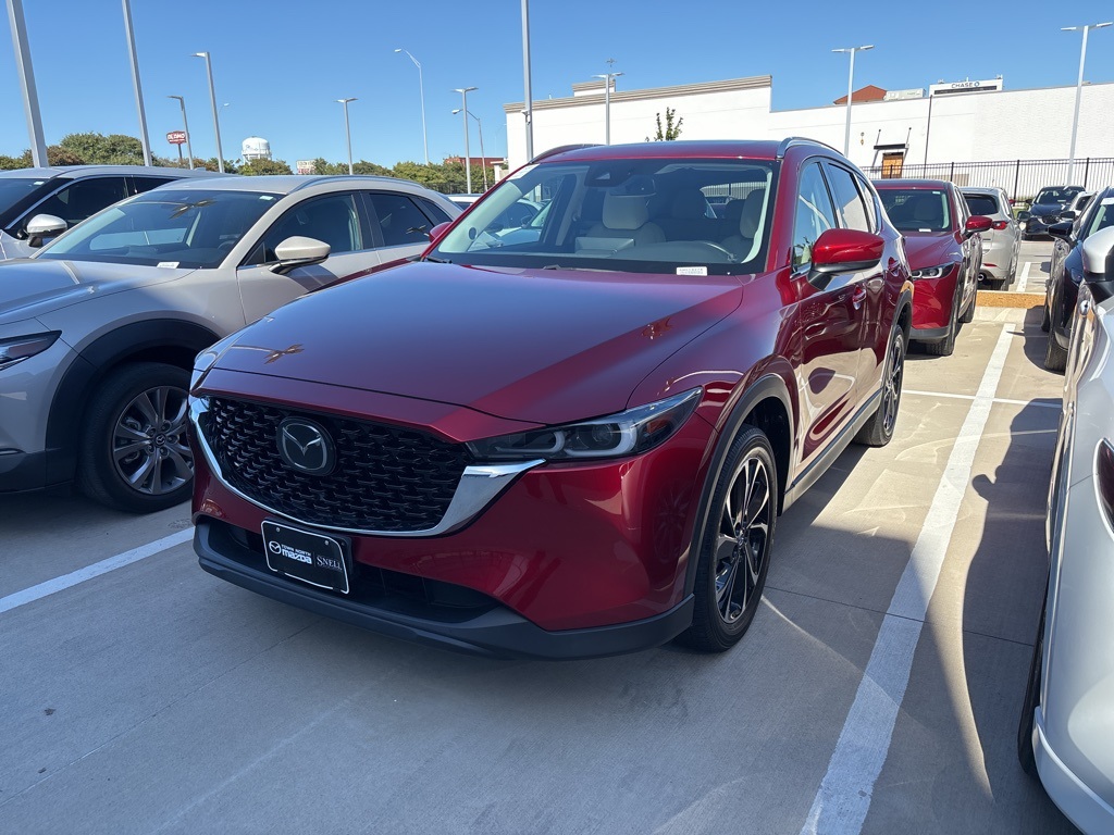 2023 Mazda CX-5 S Premium package