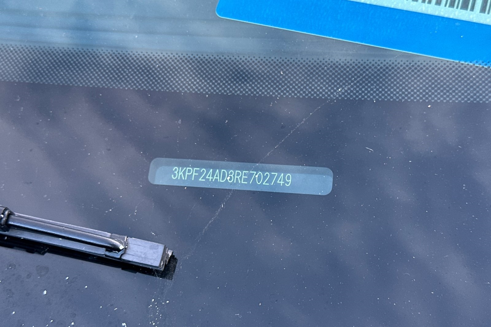 2024 Kia Forte LXS photo 3