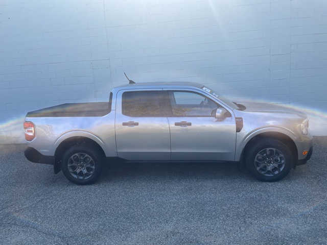 2022 Ford Maverick XLT photo 3