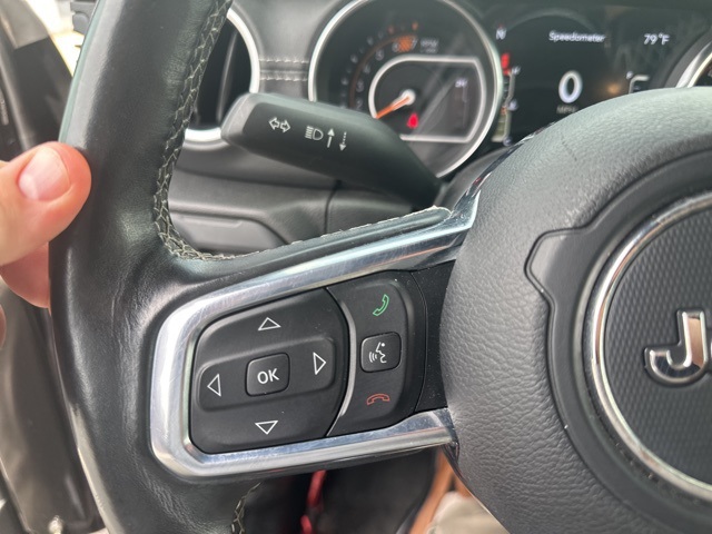 2019 Jeep Wrangler Unlimited Sahara photo 16