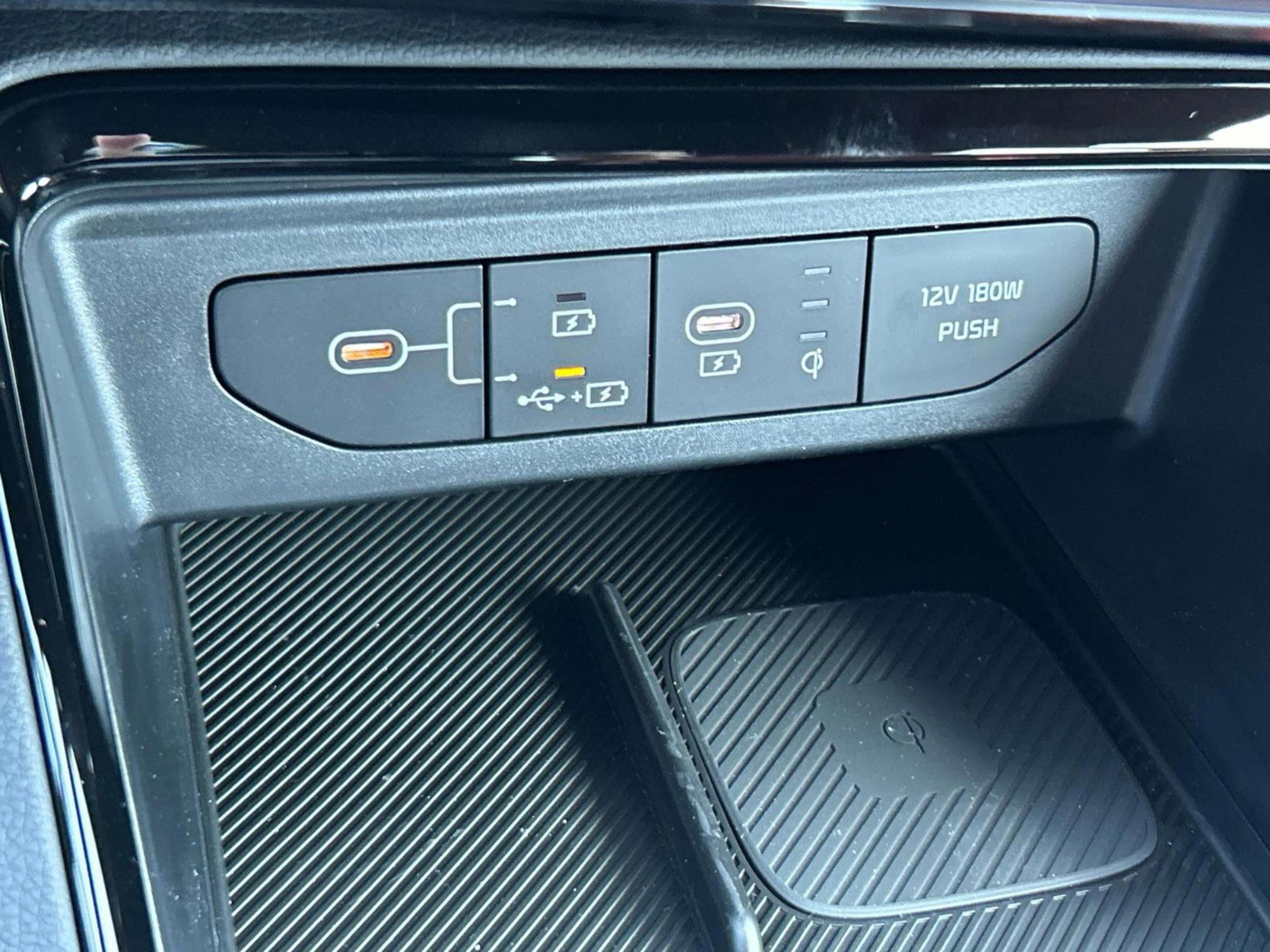 2026 Kia K5 GT-Line photo 28