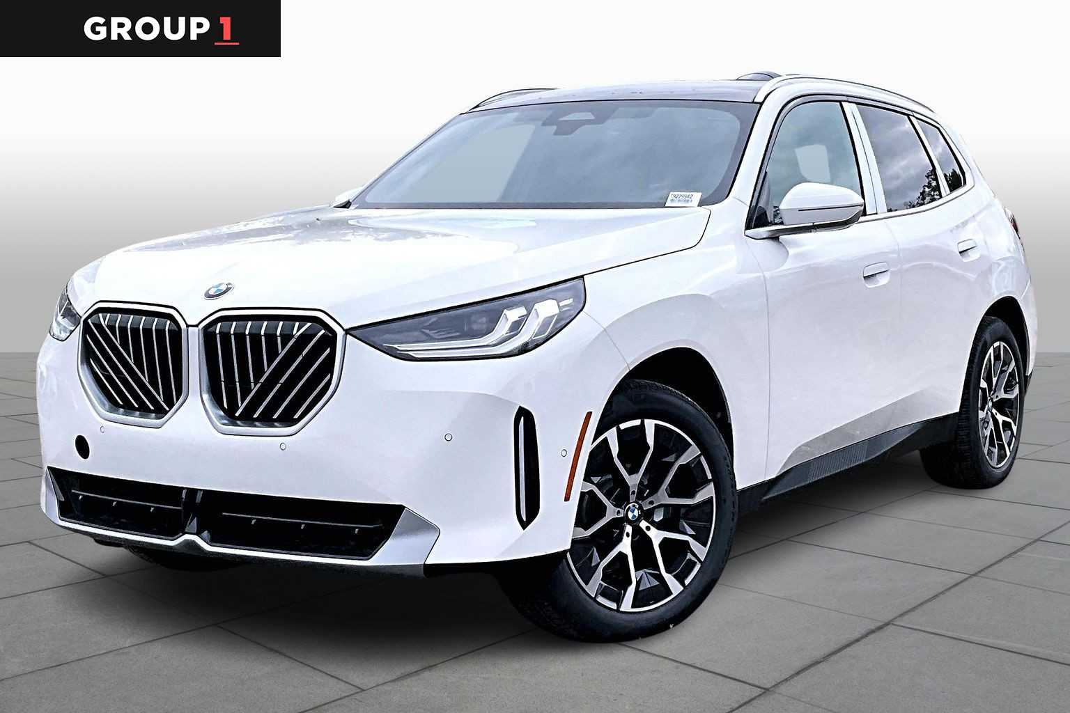 2026 BMW X3 30's photo