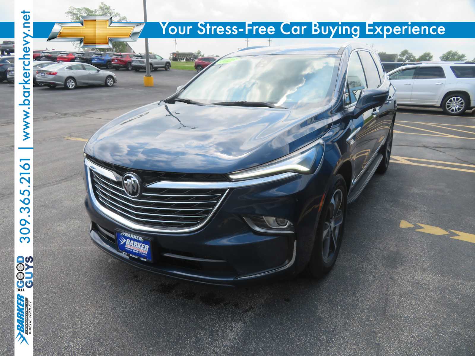 2023 Buick Enclave Premium photo 2