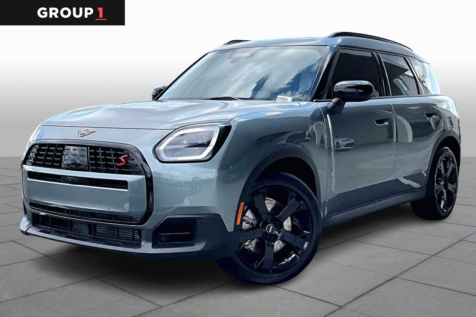 2025 MINI Countryman S's photo