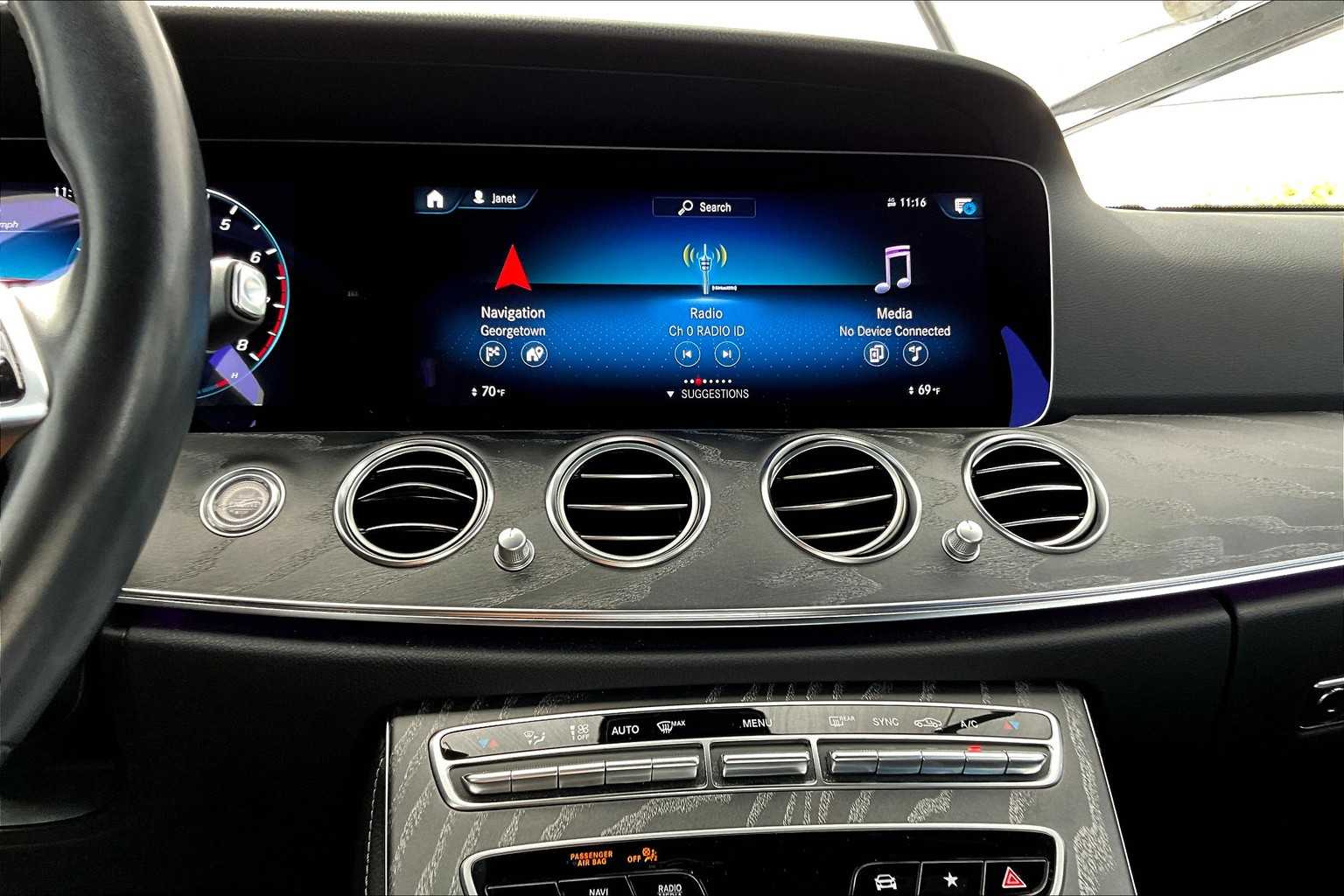 2021 Mercedes Benz E 350 photo 30