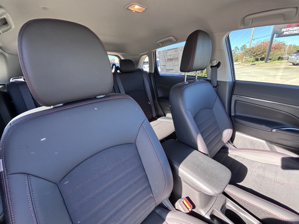 2024 Mitsubishi Outlander Sport ES LE SE photo 24