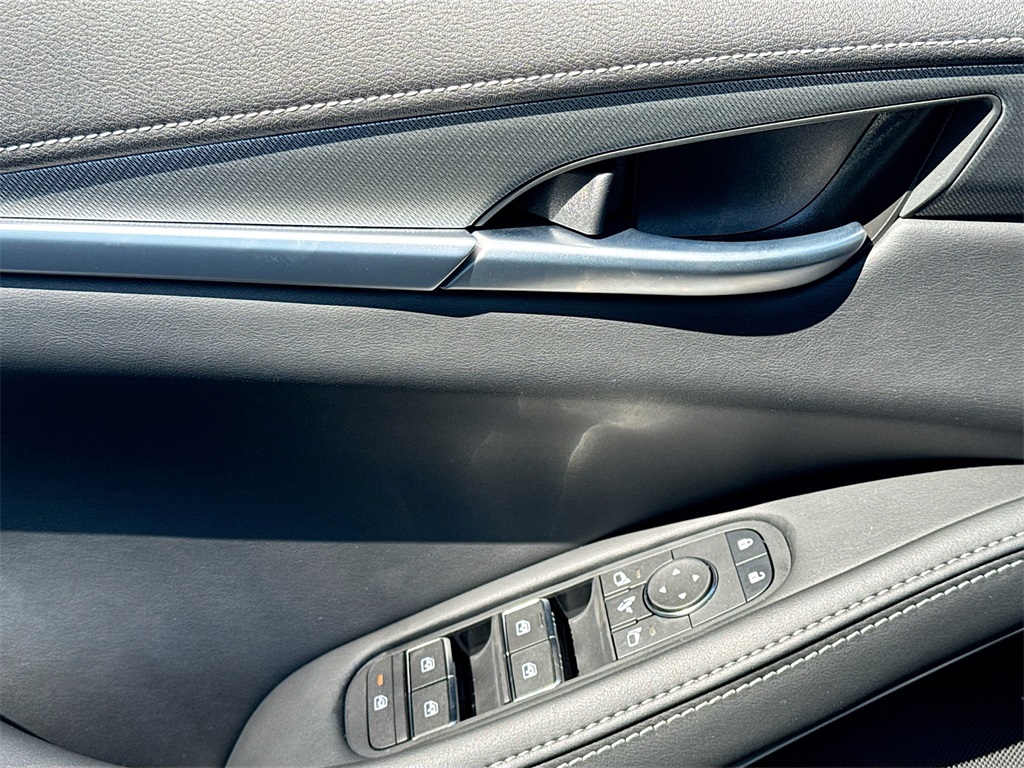 2026 Infiniti QX60 Luxe photo 17
